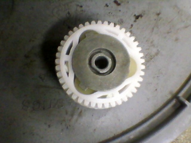 Attached picture power window motor gear.jpg